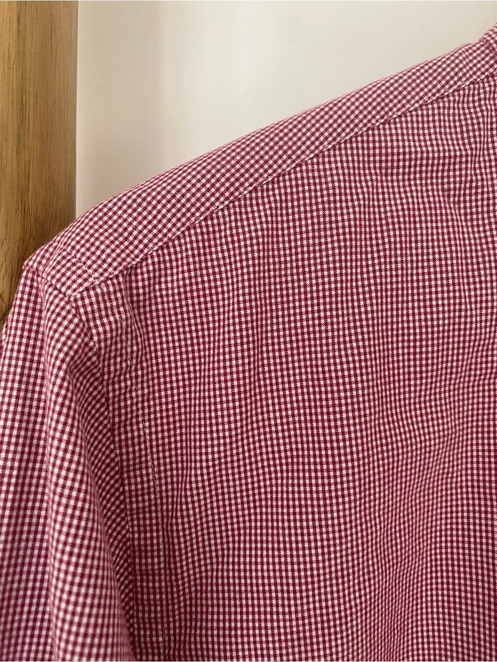 J.CREW Mini Check Long Sleeve Button Down Shirt Maroon White Sz Medium Preppy